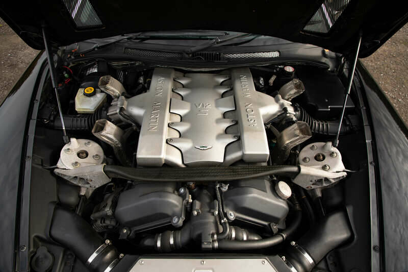 Image 45/50 de Aston Martin V12 Vanquish S (2005)