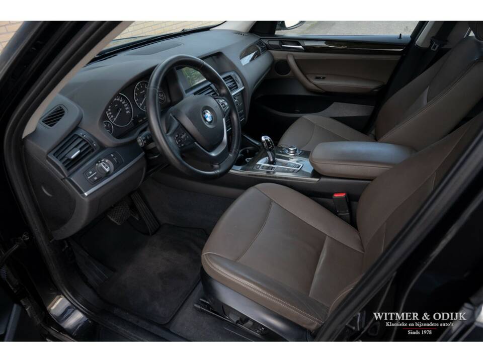 Bild 10/21 von BMW X3 xDrive35i (2011)