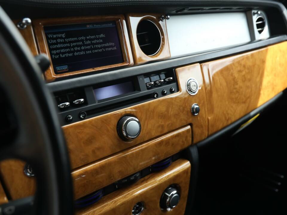 Bild 39/50 von Rolls-Royce Phantom VII (2004)