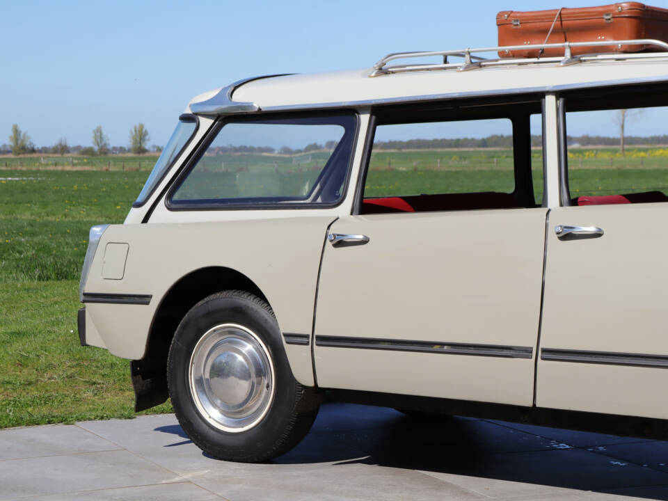 Image 12/50 de Citroën ID 21 Break (1967)