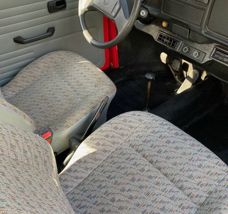 Bild 2/8 von Volkswagen Käfer 1600 Mexico (1996)