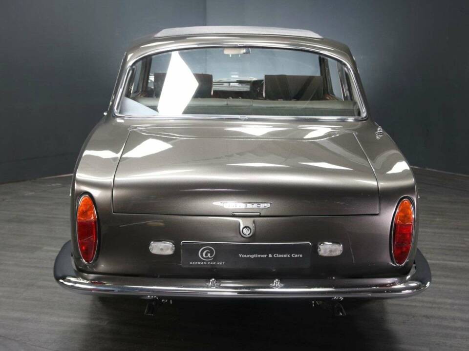 Image 8/50 de Bristol 411 Mk. I (1970)