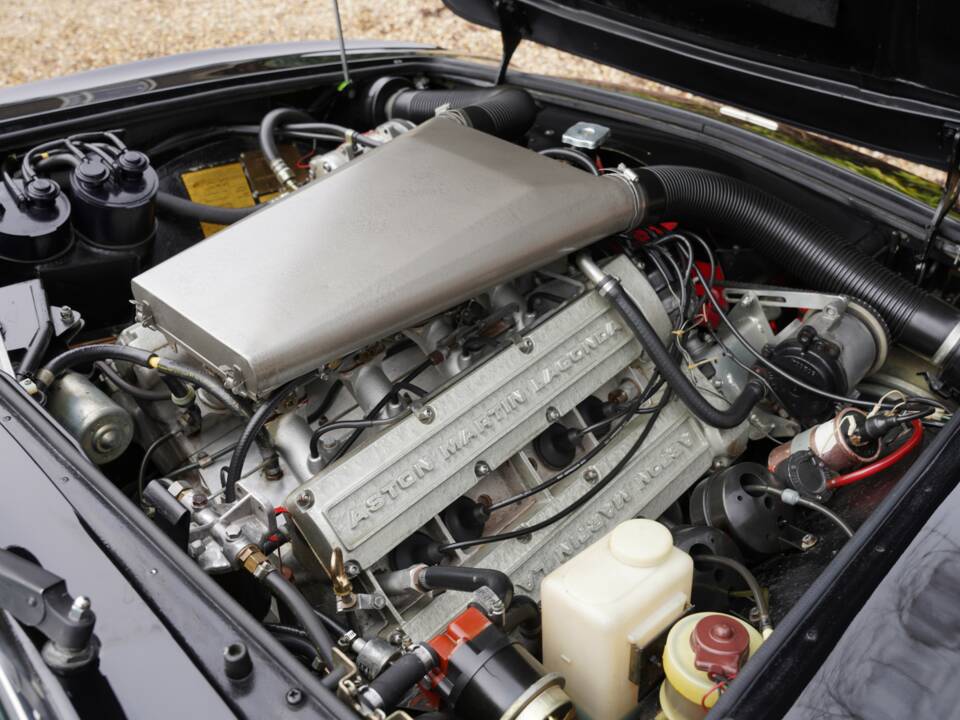 Bild 50/50 von Aston Martin V8 Volante (1982)