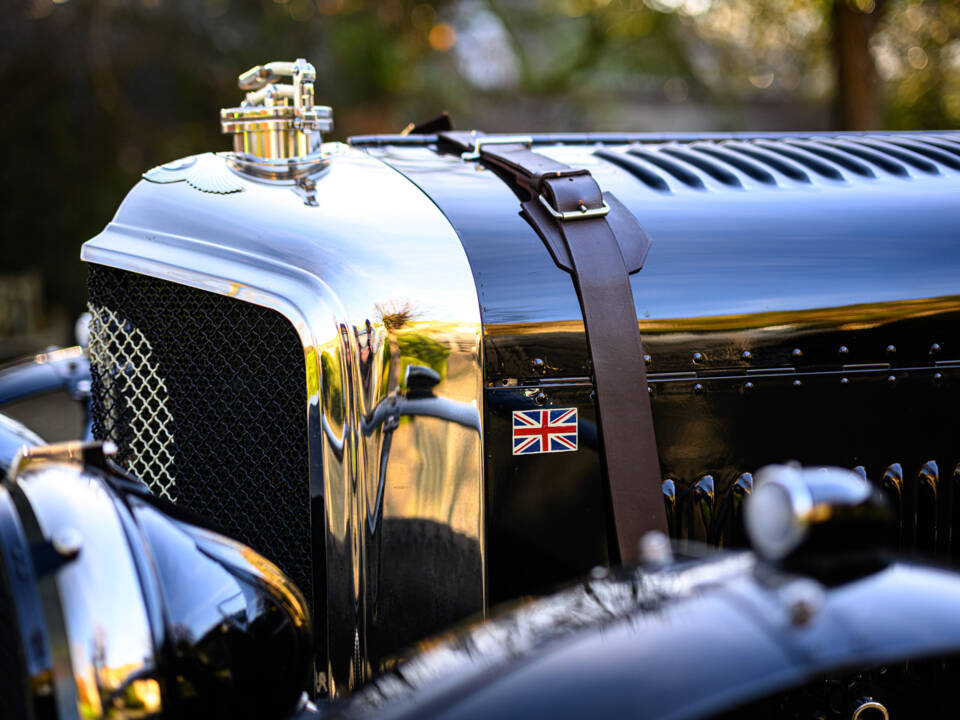 Image 26/66 of Bentley Speed Six Blower Special (1953)