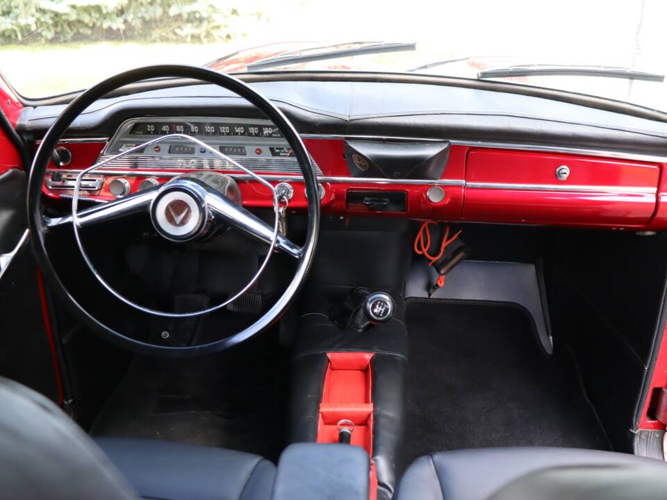 Image 15/50 of Volvo PV 544 Sport (1965)