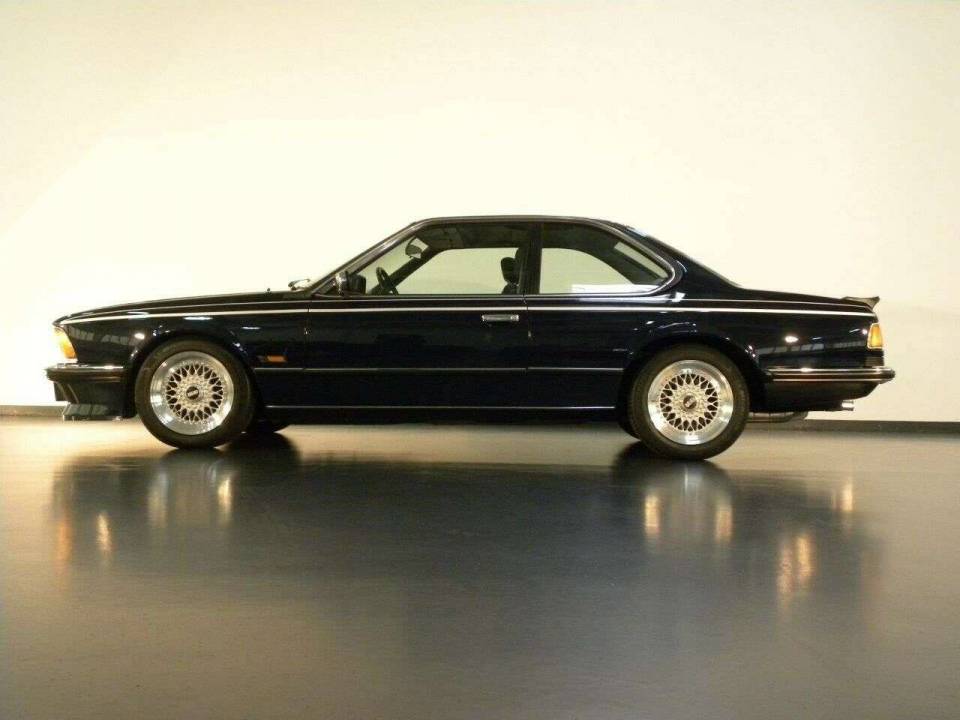 Image 2/20 de BMW M 635 CSi (1982)