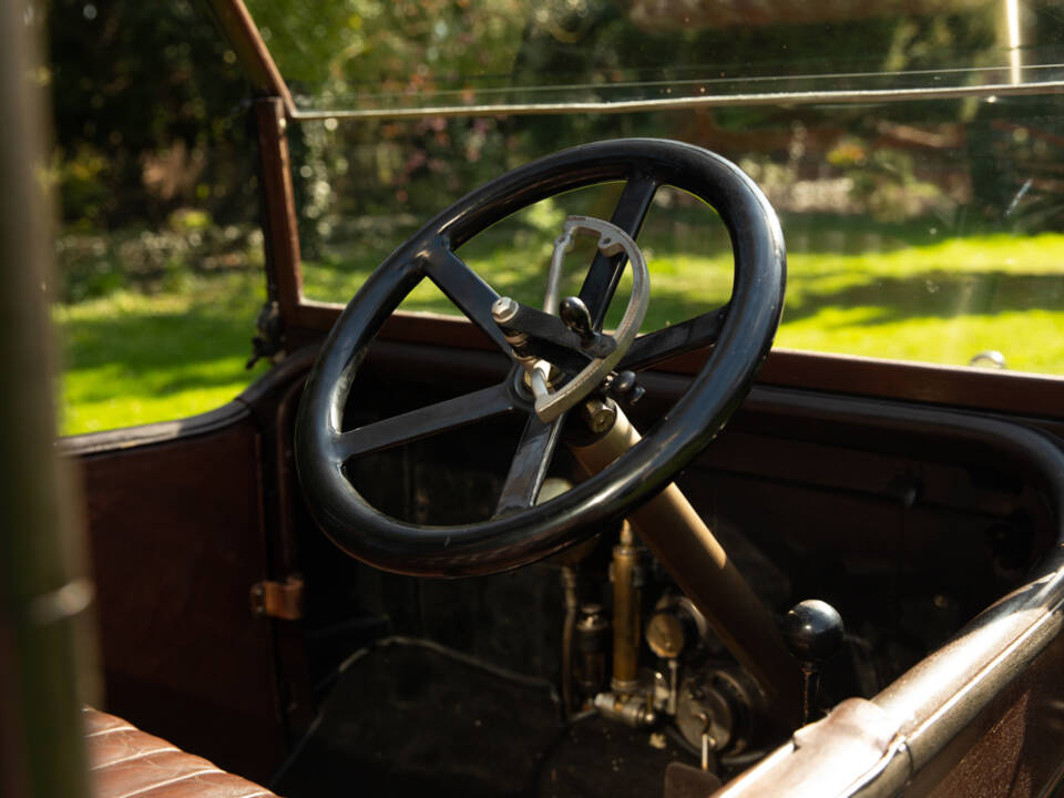 Bild 8/33 von Daimler 15 HP (1912)