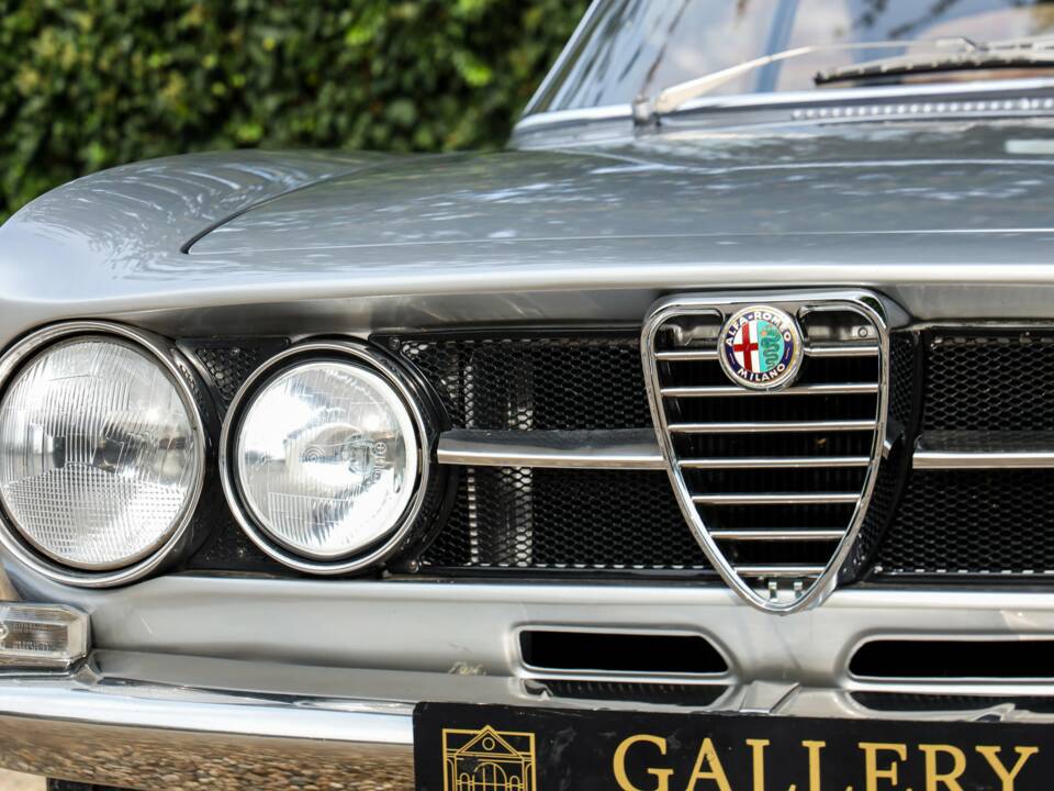Afbeelding 47/50 van Alfa Romeo 1750 GT Veloce (1969)