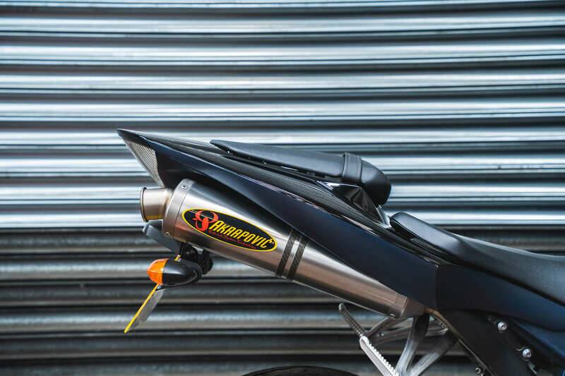 Image 14/46 de Yamaha YZF-R1 (2006)