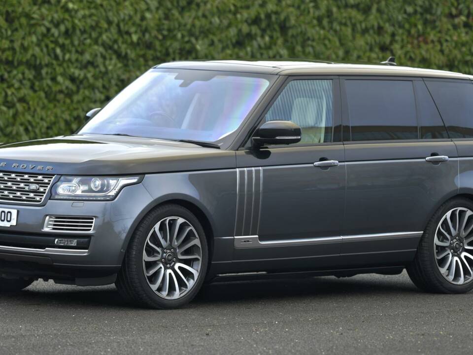 Imagen 5/50 de Land Rover Range Rover Autobiography SDV8 (2016)