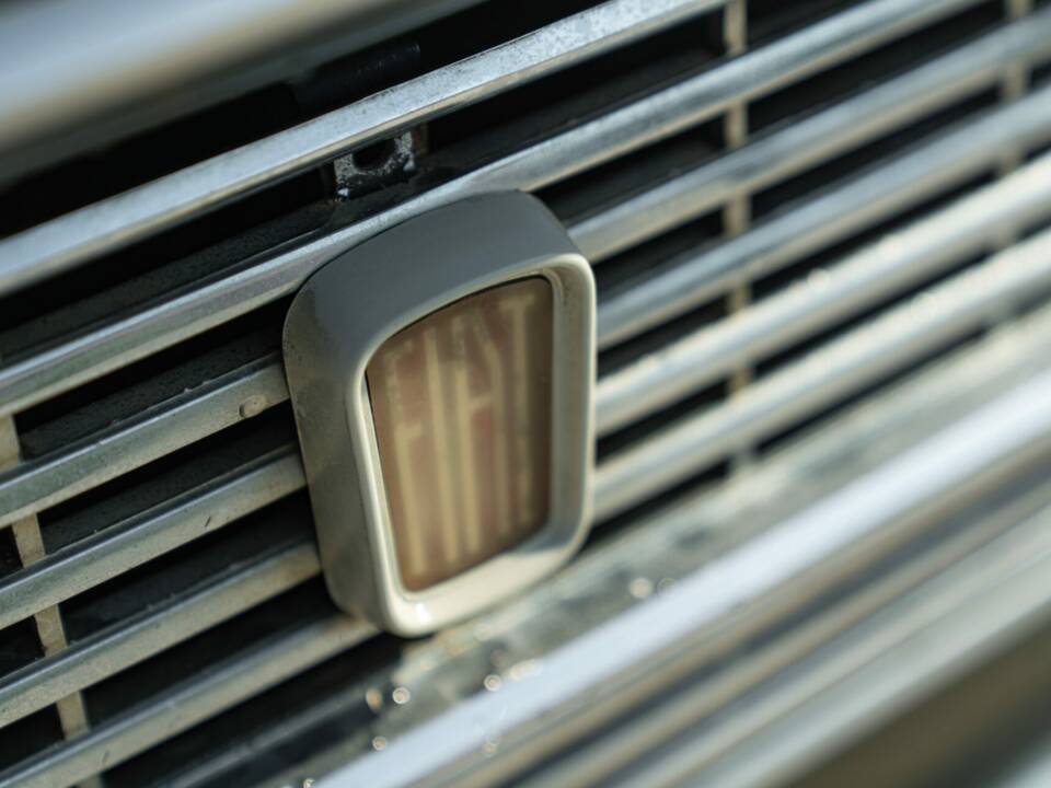 Image 11/50 of FIAT 1500 C (1967)