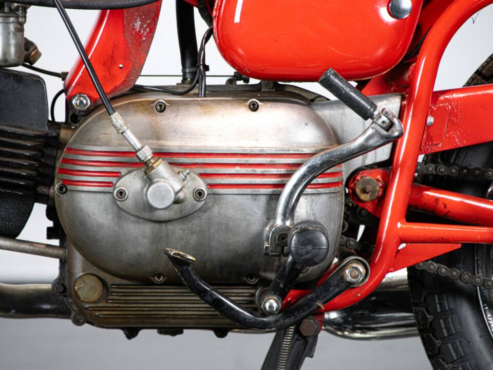 Immagine 33/50 di Aermacchi Ala Verde (1964)
