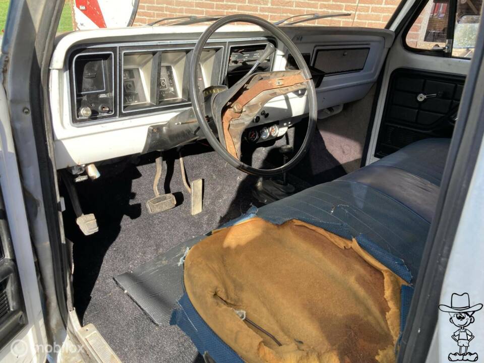 Image 12/44 of Ford F-250 (1978)