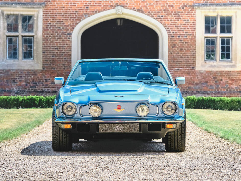 Image 8/22 of Aston Martin V8 Volante (1986)