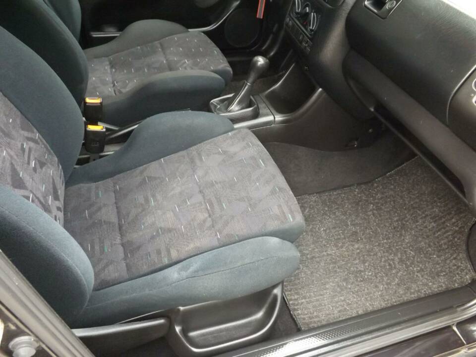Bild 46/50 von Volkswagen Golf III 2.0 16V GTI (1993)