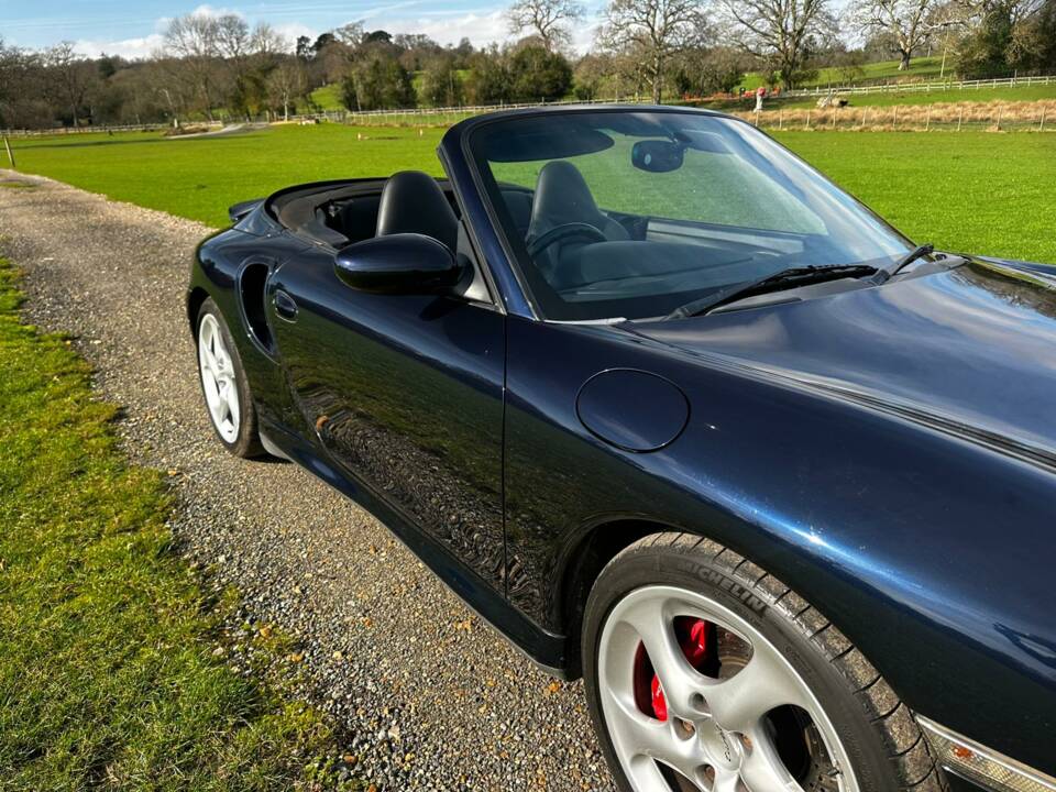 Bild 22/81 von Porsche 911 Turbo (2004)