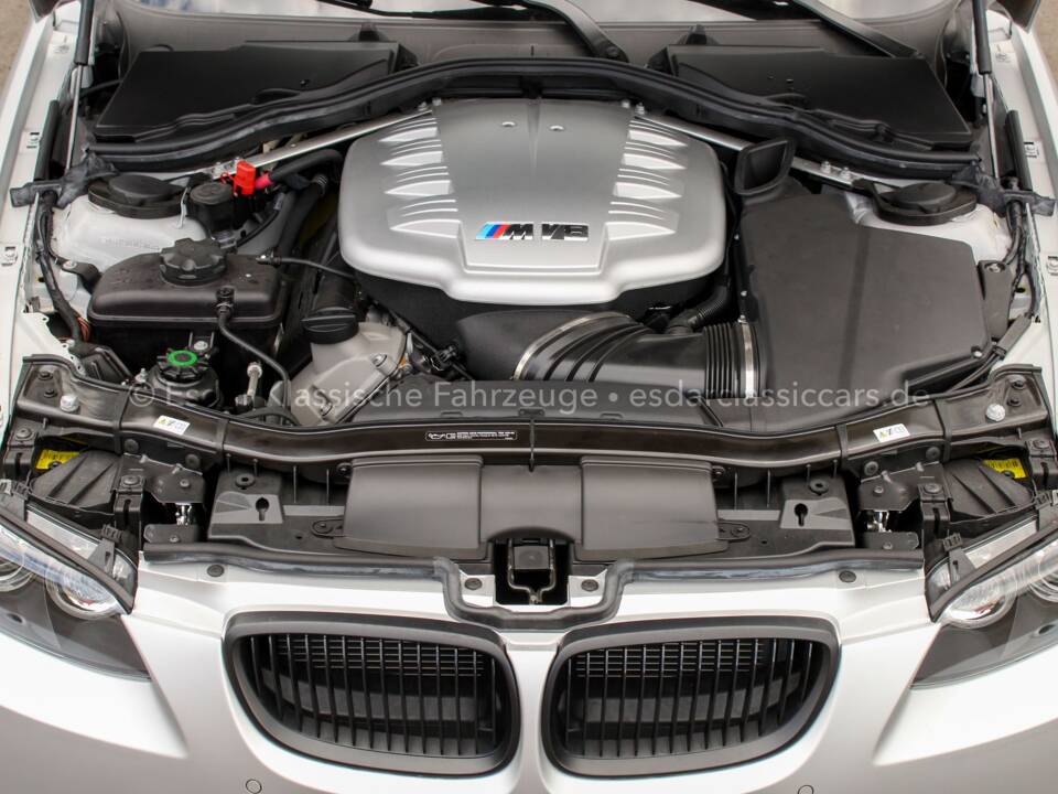 Image 5/41 of BMW M3 (2013)