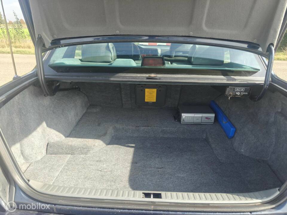 Bild 28/37 von Volvo S90 3.0i (1998)