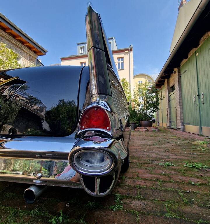 Image 39/144 of Chevrolet Bel Air Hardtop Coupe (1957)