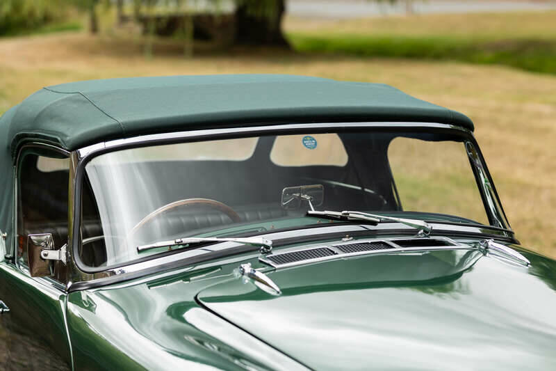 Bild 14/50 von Daimler SP 250 (1960)