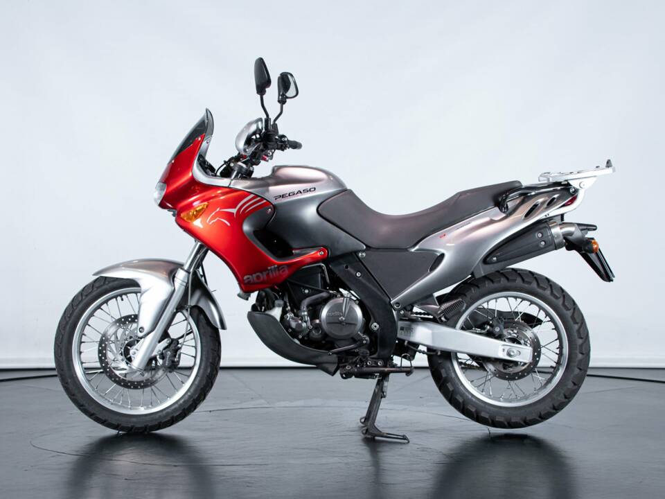 Immagine 1/50 di Aprilia DUMMY (2004)