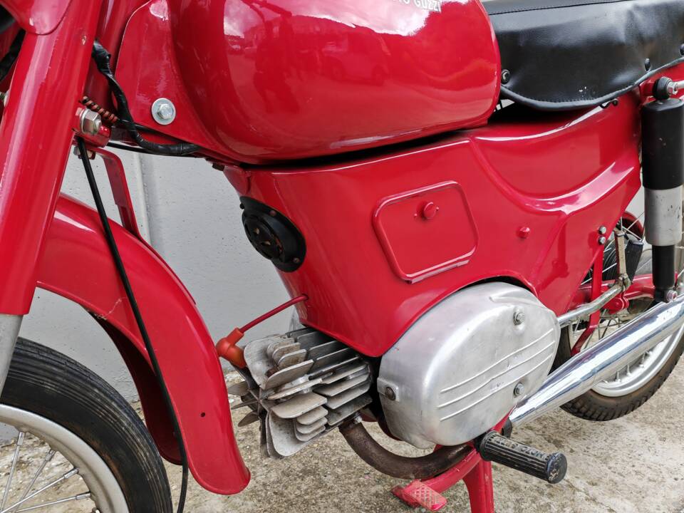 Immagine 8/11 di Moto Guzzi Zigolo Lusso (1956)