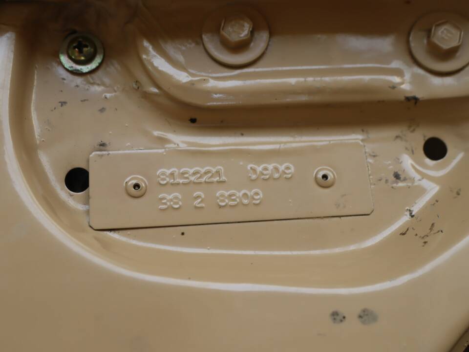 Imagen 42/50 de Audi 80 GL (1979)