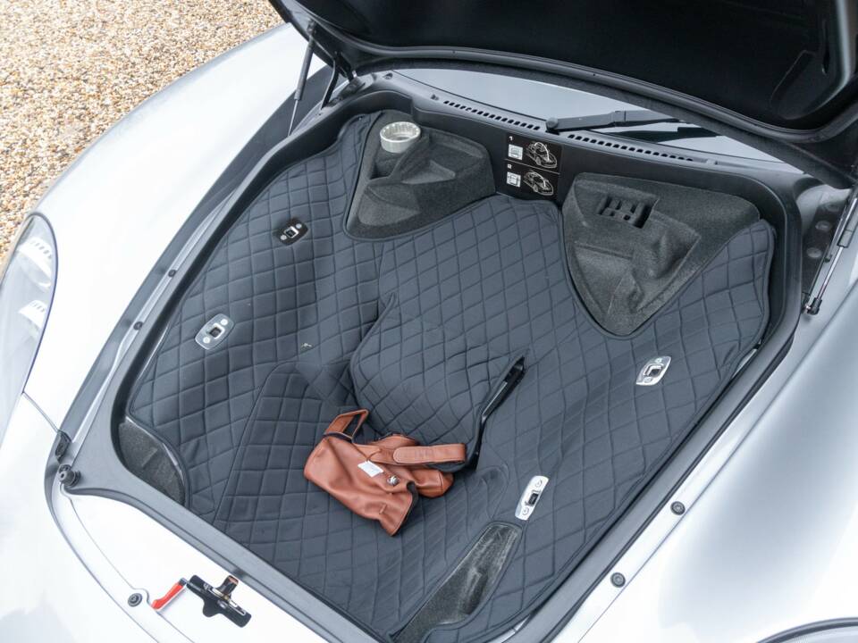 Image 12/50 de Porsche Carrera GT (2005)