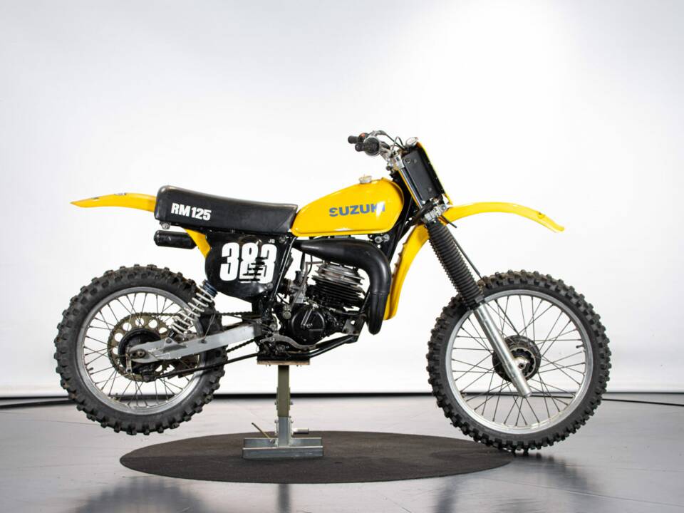 Image 5/50 of Suzuki RM 125 (1978)