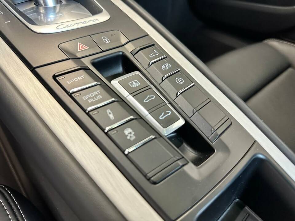 Afbeelding 18/22 van Porsche 911 Carrera S "50 Jahre 911" (2014)