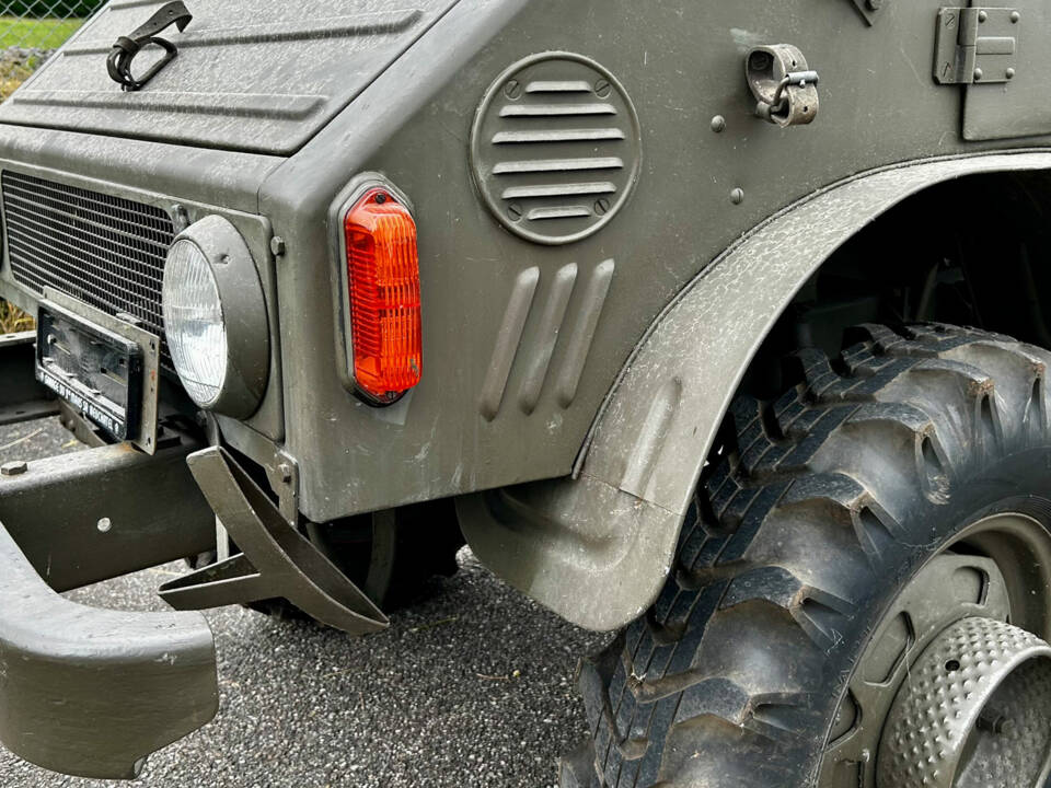 Image 5/10 de Mercedes-Benz Unimog 411 (1967)