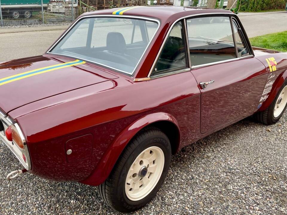 Image 5/8 of Lancia Fulvia 1.3 S (1973)