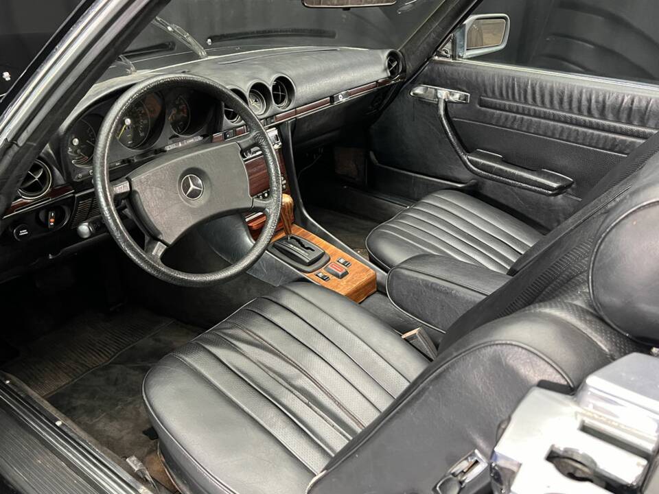 Image 2/8 of Mercedes-Benz 380 SL (1982)