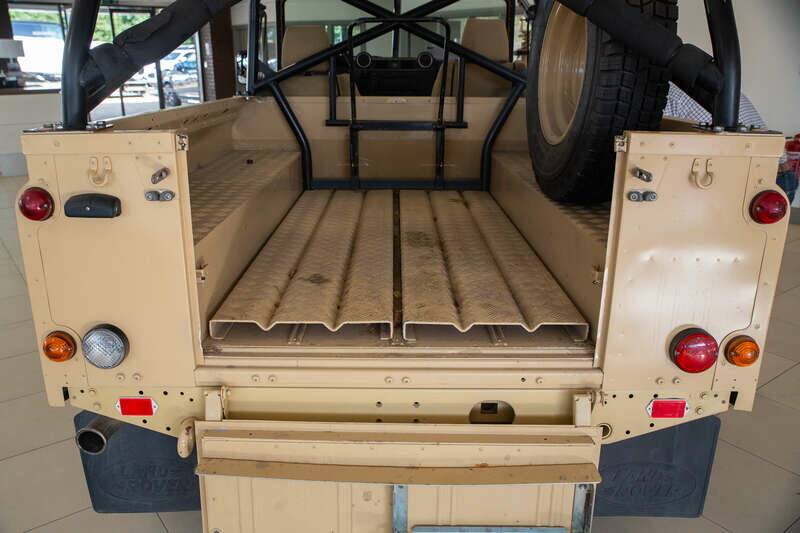 Bild 18/32 von Land Rover Defender 110 (2008)