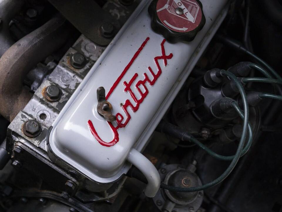 Image 29/29 of Renault Ondine (1960)