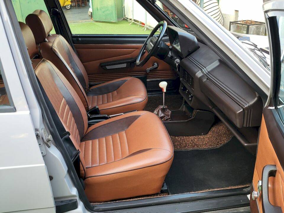 Image 33/51 of Alfa Romeo Giulietta 1.3 (1979)