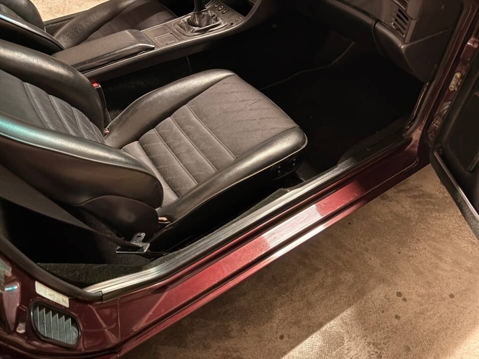 Bild 8/50 von Porsche 944 S2 (1991)