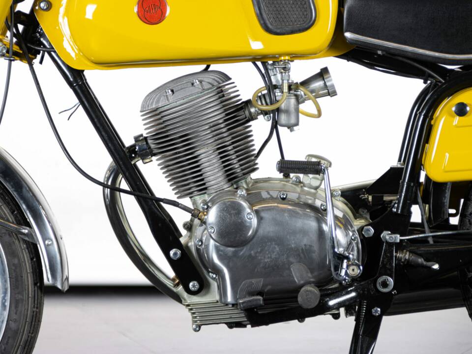 Imagen 19/50 de Gilera 150 Autostrada (1971)