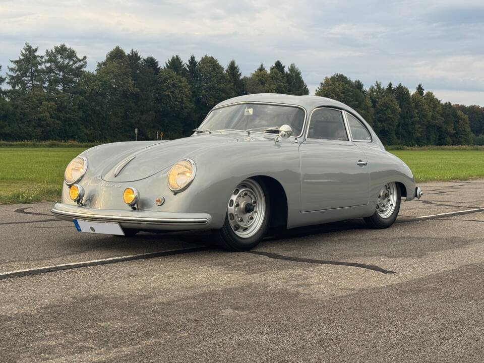 Immagine 2/14 di Porsche 356 1300 (1952)