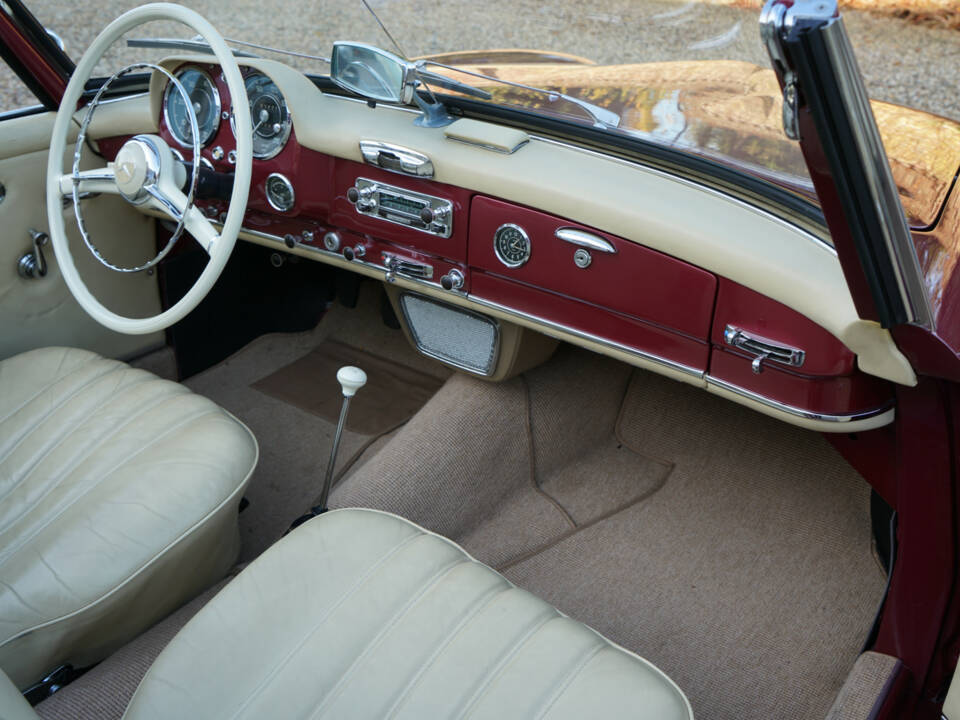 Image 10/50 de Mercedes-Benz 190 SL (1958)