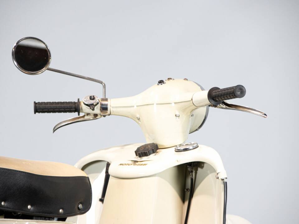 Bild 15/50 von Moto Guzzi Galletto (1962)