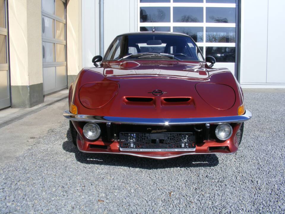 Image 4/34 of Opel GT 1900 (1972)