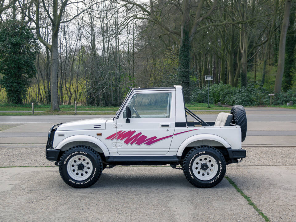 Bild 9/35 von Suzuki SJ Samurai (1993)
