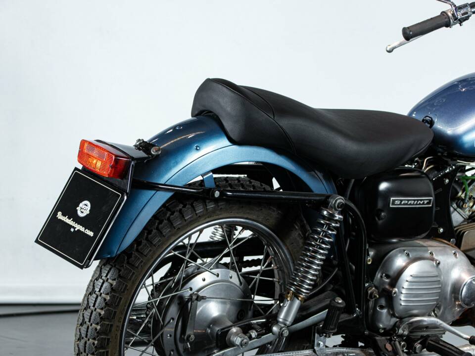 Bild 38/50 von Aermacchi Harley-Davidson DUMMY (1971)