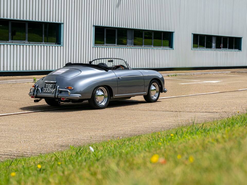 Image 41/50 of Chesil Speedster 2 (1970)