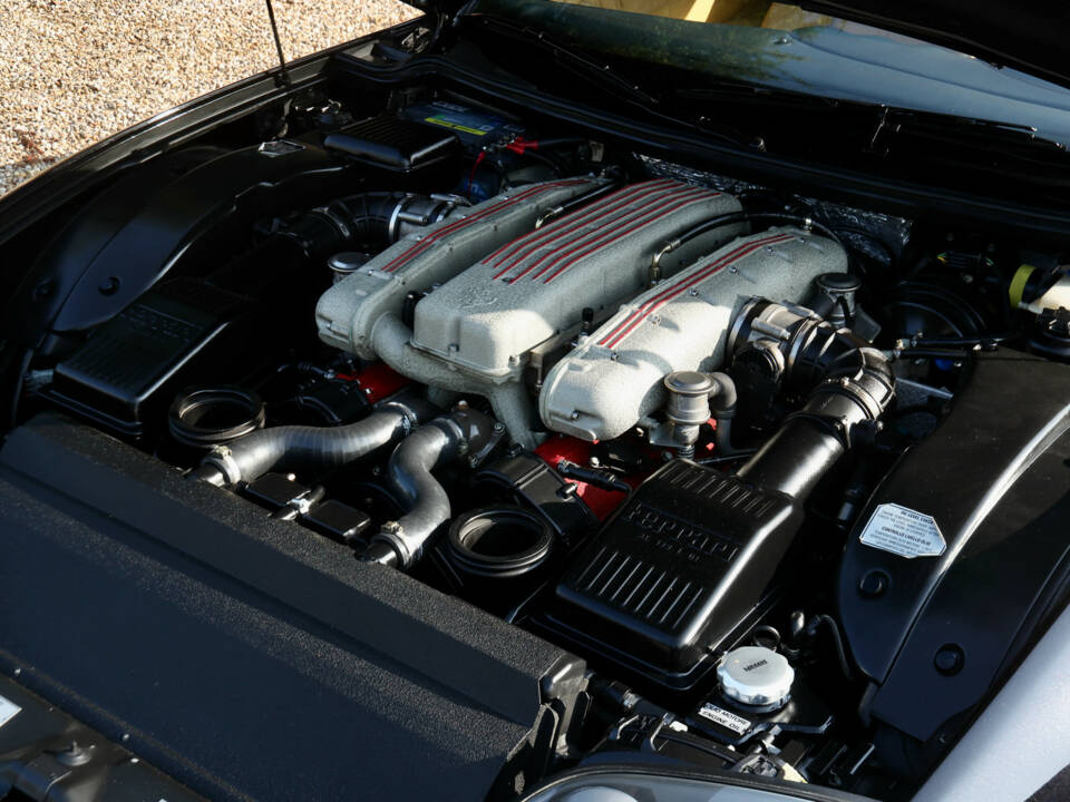 Image 35/50 of Ferrari 575M Maranello (2004)