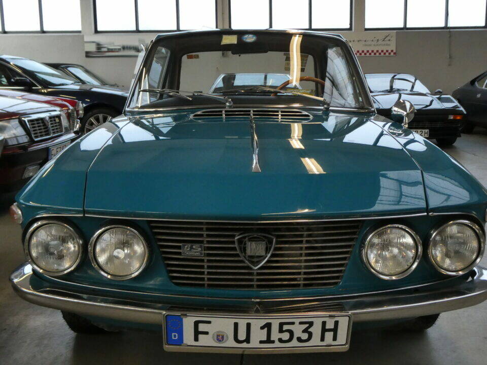 Image 1/43 of Lancia Fulvia Rallye 1.3 S (1969)