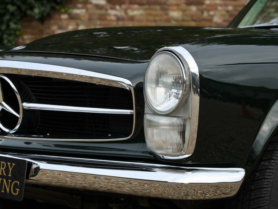 Bild 23/50 von Mercedes-Benz 280 SL (1970)