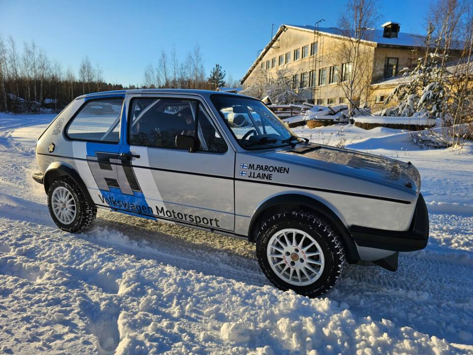 Bild 8/50 von Volkswagen Golf I GTI 1.6 (1980)