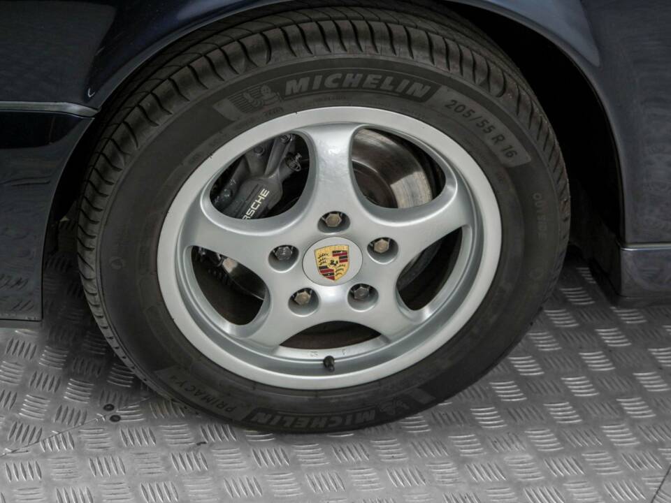 Bild 21/50 von Porsche 911 Carrera 2 (1991)